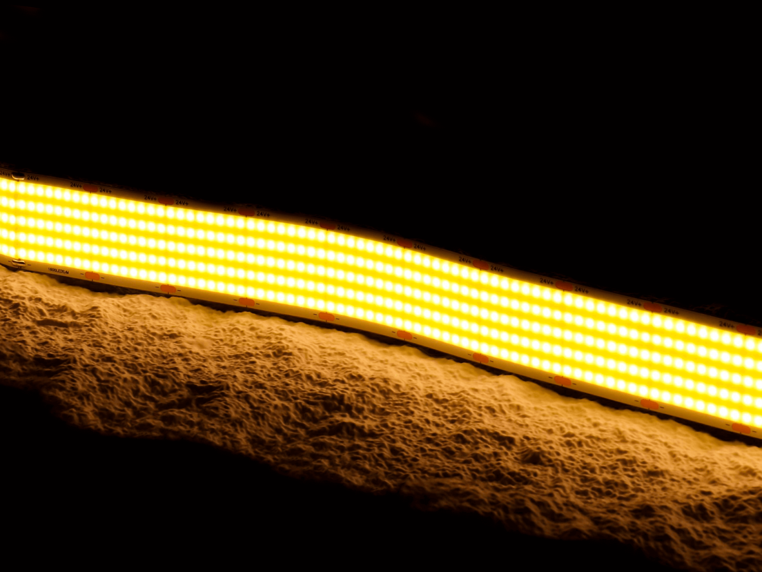 Светодиодная лента 40 Вт/м 3000K 24V IP20 SWG SWG-COB1600-24-40-WW 00-00040135