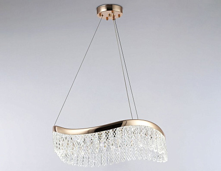 Хрустальная светодиодная люстра Ambrella light Traditional TR49717 Хрустальная светодиодная люстра Ambrella light Traditional TR49717