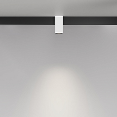 Трековый магнитный светодиодный светильник Maytoni Exility Alfa TR121-2-7W4K-W Трековый магнитный светодиодный светильник Maytoni Exility Alfa TR121-2-7W4K-W