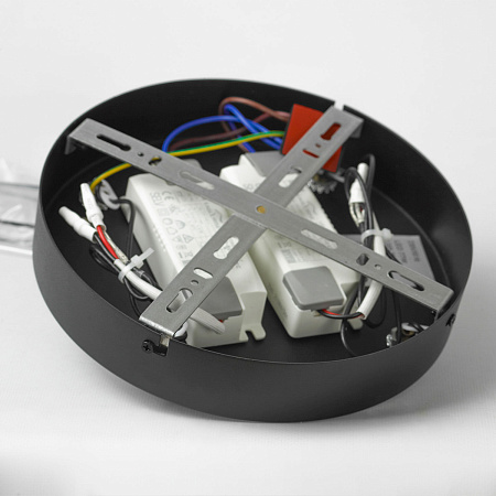 Светильник подвесной светодиодный Lussole MACON LSP-7306 Светильник подвесной светодиодный Lussole MACON LSP-7306