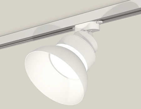 Трековый однофазный светильник Ambrella light Track System XT8101200