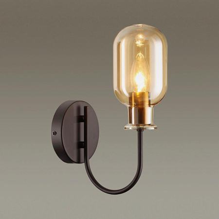 Бра Odeon Light Grif 4700/1W