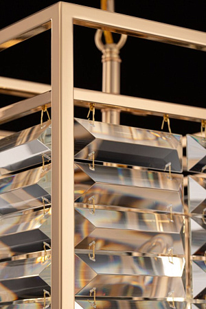 Подвесной светильник Maytoni Tening MOD060PL-04G Подвесной светильник Maytoni Tening MOD060PL-04G