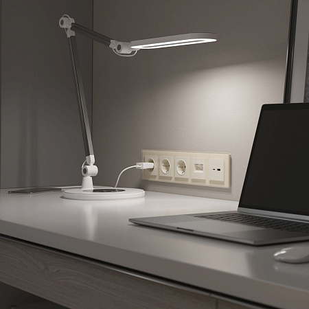 Рамка на 5 постов Werkel W0051141 a058817 Рамка на 5 постов Werkel W0051141 a058817