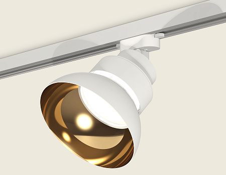 Трековый однофазный светильник Ambrella light Track System XT8101201