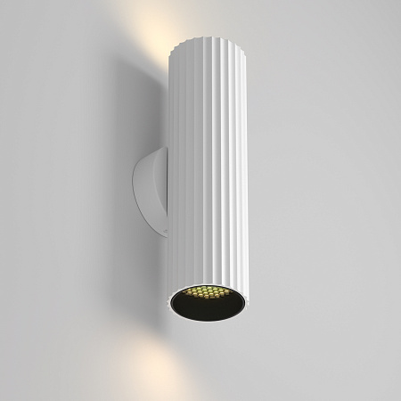 Светильник настенный Maytoni Calipso C106WL-02-GU10-W