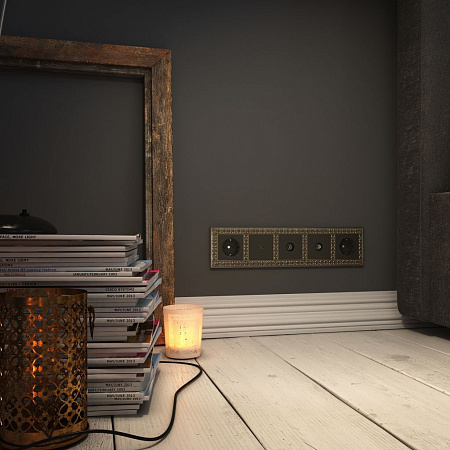 Рамка на 5 постов Werkel WL07-Frame-05 бронза a030758 Рамка на 5 постов Werkel WL07-Frame-05 бронза a030758