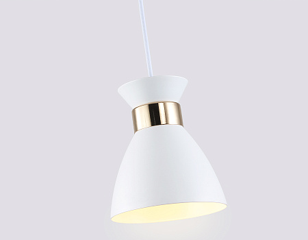 Светильник подвесной Ambrella light TR8465 Светильник подвесной Ambrella light TR8465