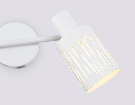 Спот Ambrella light TR8664