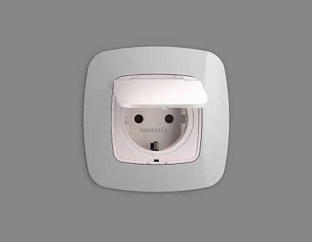 Лицевая панель для электрической розетки с заземлением со шторками и крышкой IP44 QUANT Ambrella Volt OMEGA OP2080 Лицевая панель для электрической розетки с заземлением со шторками и крышкой IP44 QUANT Ambrella Volt OMEGA OP2080