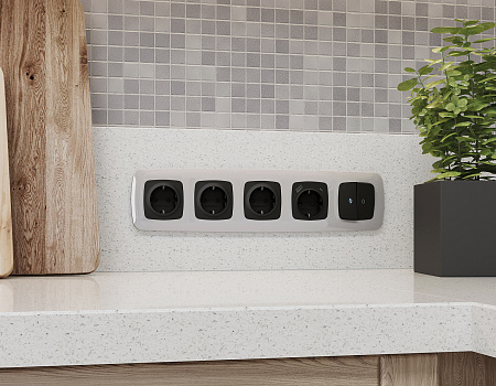 Лицевая панель для электрической розетки с заземлением со шторками 2USB A+С QUANT Ambrella Volt OMEGA OP8100 Лицевая панель для электрической розетки с заземлением со шторками 2USB A+С QUANT Ambrella Volt OMEGA OP8100