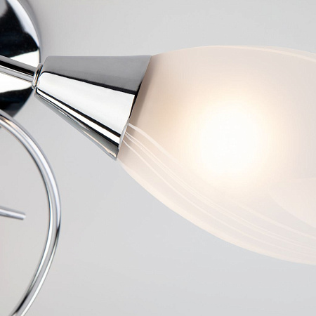 Потолочная люстра Eurosvet Virginia 30100/3 хром 00000077162 Потолочная люстра Eurosvet Virginia 30100/3 хром 00000077162