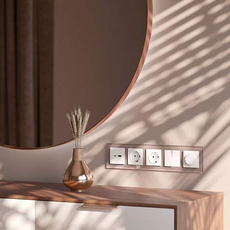 Рамка на 5 постов Werkel W0051142 a058822 Рамка на 5 постов Werkel W0051142 a058822