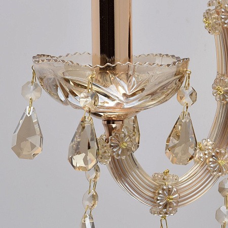 Бра Chiaro Одетта 405010101 Бра Chiaro Одетта 405010101