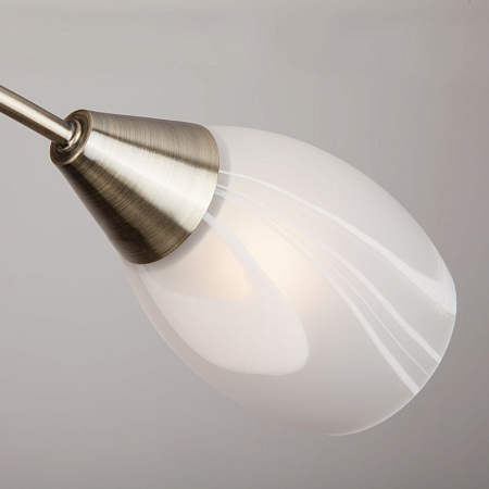 Потолочная люстра Eurosvet Virginia 30100/3 античная бронза 00000077161 Потолочная люстра Eurosvet Virginia 30100/3 античная бронза 00000077161