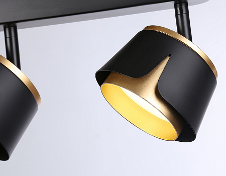 Спот Ambrella light TN71237