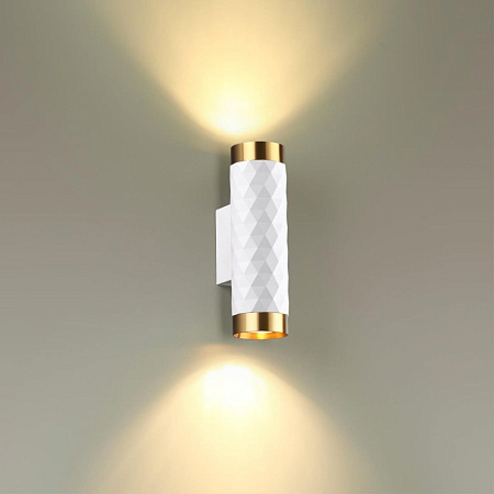 Настенный светильник Odeon Light Ad astrum 4286/2W