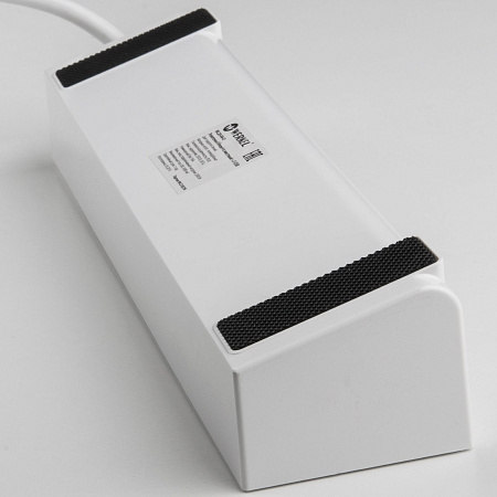 Розеточный блок 4-х местный + 3 USB Werkel WL20-04-03 белый/черный a041432