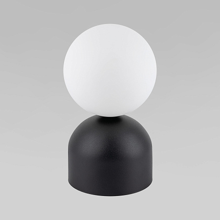 Настольная лампа Eurosvet Miki 16044 черный (a068659) Настольная лампа Eurosvet Miki 16044 черный (a068659)