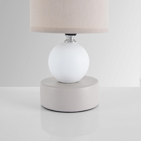 Настольная лампа Lumion LALANA 8180/1T