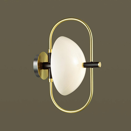 Настенный светильник Odeon Light Granta 4674/1W