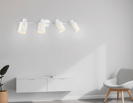 Спот Ambrella light TR8666