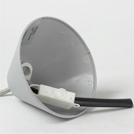 Светильник подвесной Lussole JENKINS LSP-7322 Светильник подвесной Lussole JENKINS LSP-7322