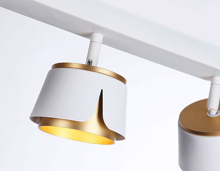 Спот Ambrella light TN71235