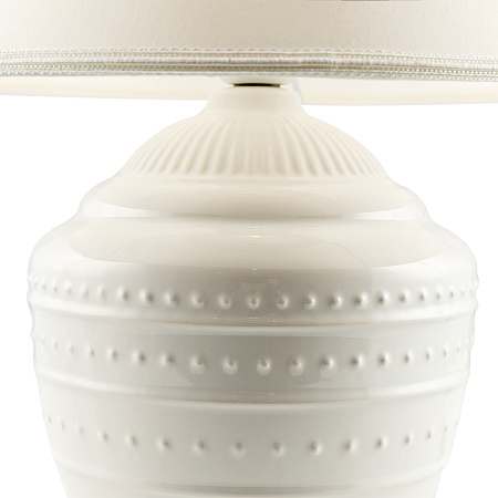 Настольная лампа Freya Alana FR5109TL-01W