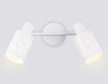 Спот Ambrella light TR8664