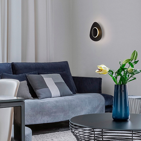 Светильник настенный светодиодный Eurosvet Scuro 40151/1 LED черный Светильник настенный светодиодный Eurosvet Scuro 40151/1 LED черный