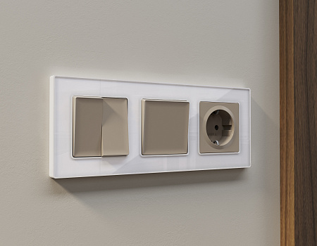 Лицевая панель для электрической розетки с/з QUANT Ambrella Volt ALFA AP3660 Лицевая панель для электрической розетки с/з QUANT Ambrella Volt ALFA AP3660