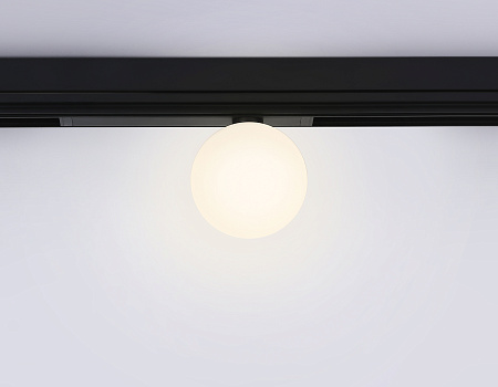 Трековый магнитный диммируемый светодиодный светильник Ambrella light Magnetic 220V GL1371 Трековый магнитный диммируемый светодиодный светильник Ambrella light Magnetic 220V GL1371