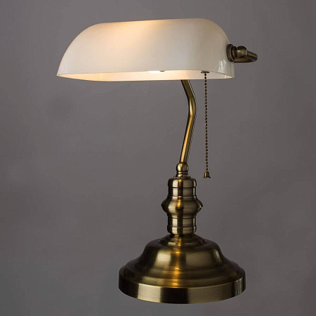 Настольная лампа Arte Lamp Banker A2493LT-1AB Настольная лампа Arte Lamp Banker A2493LT-1AB