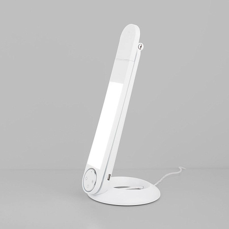 Настольная лампа Eurosvet Action 80428/1 белый a053234