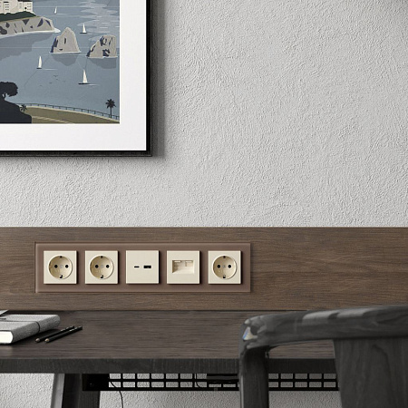 Рамка на 5 постов Werkel W0051142 a058822 Рамка на 5 постов Werkel W0051142 a058822