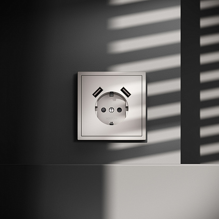 Розетка встраиваемая VOLTUM S70 с заземлением и защитными шторками, с USB, A+A, (кашемир) VLS040403 Розетка встраиваемая VOLTUM S70 с заземлением и защитными шторками, с USB, A+A, (кашемир) VLS040403