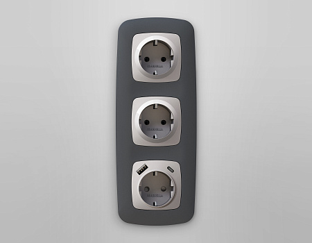 Лицевая панель для электрической розетки с заземлением со шторками 2USB A+C QUANT Ambrella Volt OMEGA OP4100 Лицевая панель для электрической розетки с заземлением со шторками 2USB A+C QUANT Ambrella Volt OMEGA OP4100