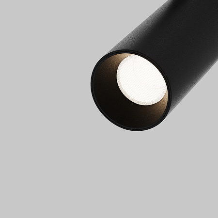 Трековый светодиодный светильник диммируемый Maytoni Exility Focus LED TR032-4-5W3K-W-DS-B