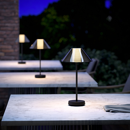 Настольная лампа светодиодная Elektrostandard Mistery TL70210 черный a062381 Настольная лампа светодиодная Elektrostandard Mistery TL70210 черный a062381