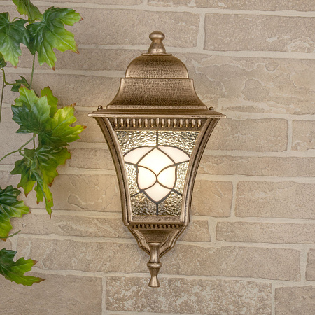 Уличный настенный светильник Elektrostandard Altair черное золото (a024999)