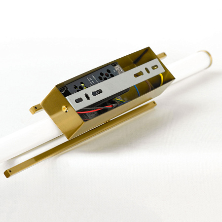 Светильник настенный светодиодный Lussole TIFT LSP-7333 Светильник настенный светодиодный Lussole TIFT LSP-7333