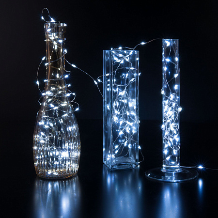 Гирлянда нить "роса" Eurosvet белый 400-009 a060411 Гирлянда нить "роса" Eurosvet белый 400-009 a060411