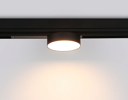 Трековый магнитный диммируемый светодиодный светильник Ambrella light Magnetic 220V GL1381 Трековый магнитный диммируемый светодиодный светильник Ambrella light Magnetic 220V GL1381