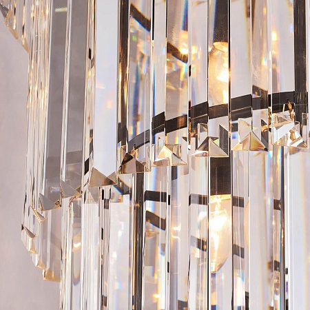 Каскадная люстра Divinare Charlotte 3011/01 SP-18 Каскадная люстра Divinare Charlotte 3011/01 SP-18