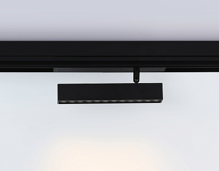 Трековый магнитный диммируемый светодиодный светильник Ambrella light Magnetic 220V GL1342 Трековый магнитный диммируемый светодиодный светильник Ambrella light Magnetic 220V GL1342