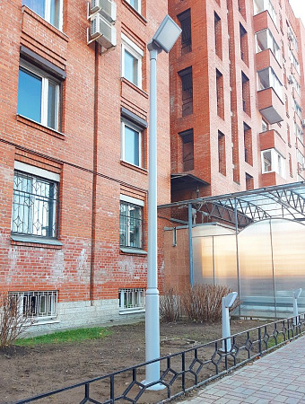 Парковый светильник FUMAGALLI EKTOR 4000/GIORGIO 4P2.372.G10.LYF1R