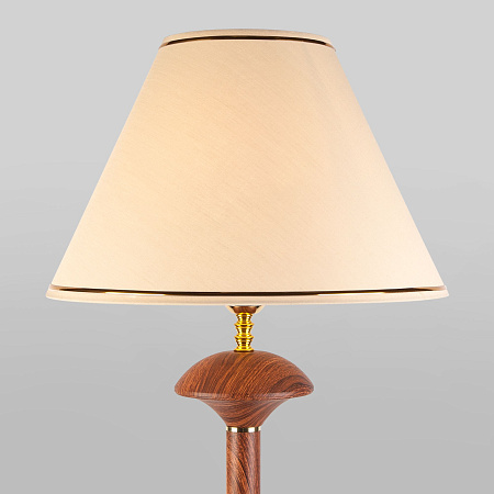 Торшер Eurosvet Lorenzo 01086/1 орех a053000 Торшер Eurosvet Lorenzo 01086/1 орех a053000