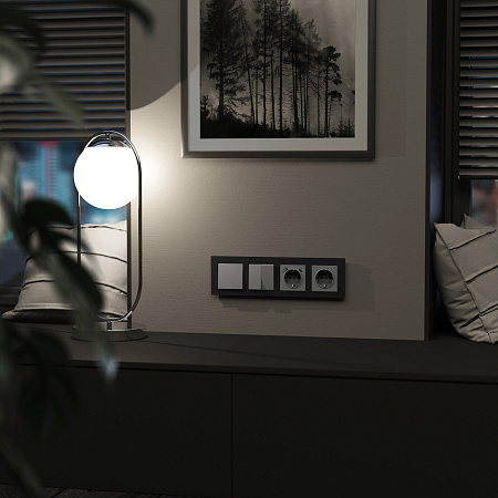 Рамка на 4 поста Werkel Senso черный стекло soft-touch W0043108 Рамка на 4 поста Werkel Senso черный стекло soft-touch W0043108