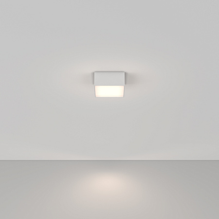 Светильник потолочный светодиодный Maytoni Zon C032CL-12W4K-SQ-W